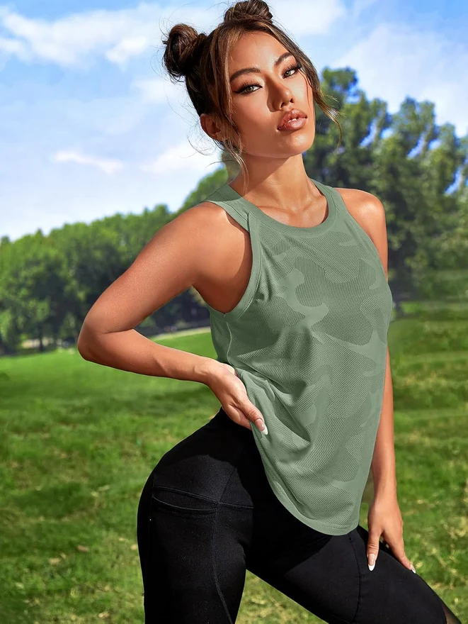 Camo Print Sleeveless Workout Running Tank Tops Yoga Shirt by OYOANGLE, photograph 4 of 4
