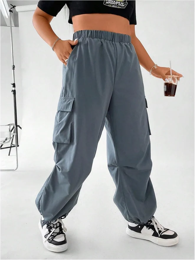 Plus Size Cargo Pants Baggy Trousers with Pockets by OYOANGLE, photograph 3 of 4