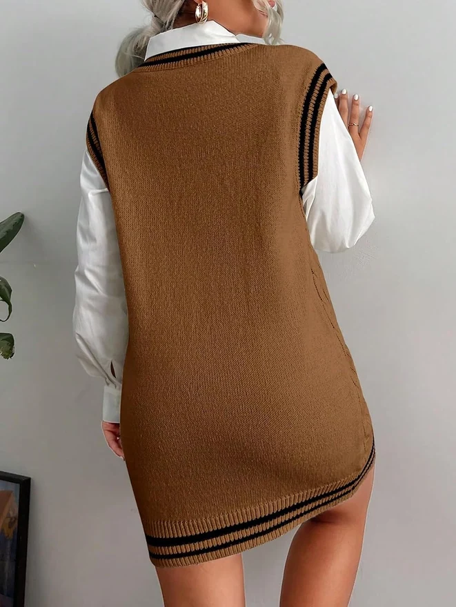 Striped Trim Cable Knit V Neck Sleeveless Sweater Dress by OYOANGLE, photograph 3 of 4