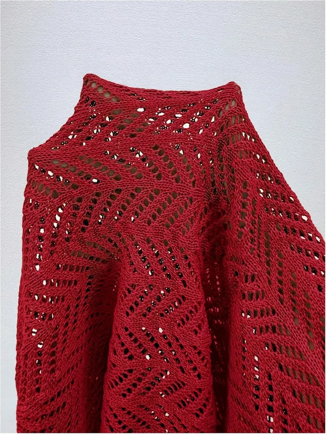 Crochet Knit Sweater Vest V Neck Sleeveless Lightweight Pullover by OYOANGLE, photograph 3 of 4