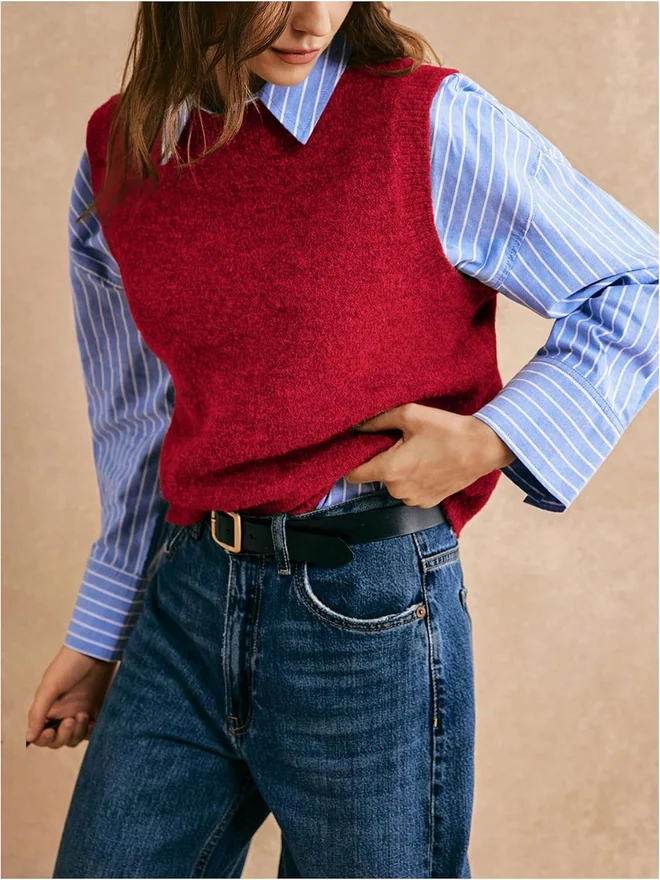 Sweater Vest Crew Neck Sleeveless Sweater Tops Basic Solid by OYOANGLE, photograph 2 of 4
