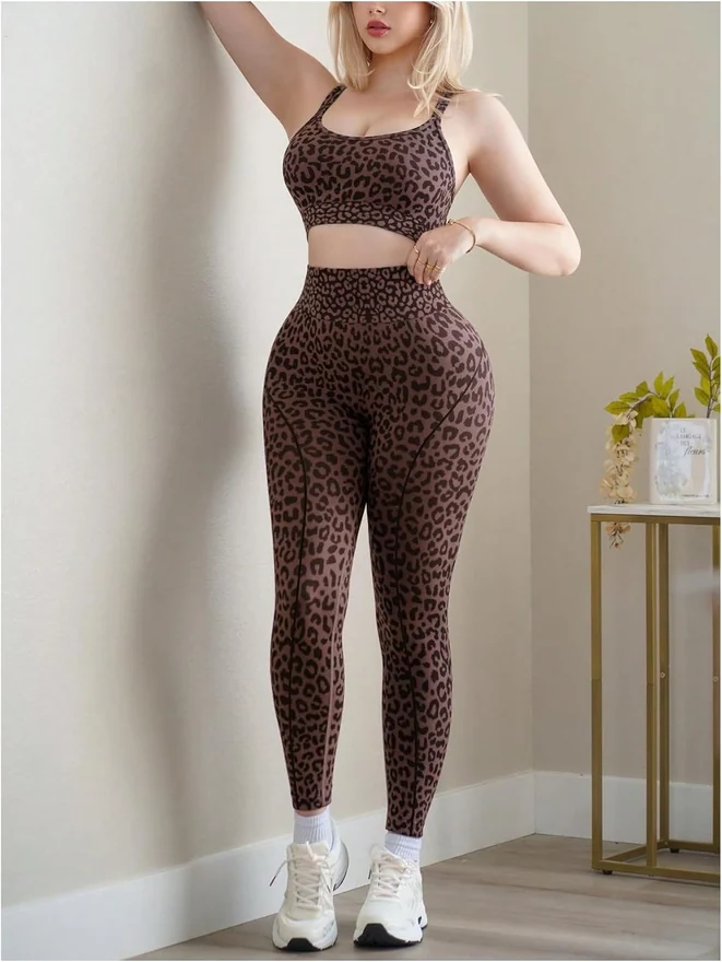 Workout Sets Leopard Stretchy Sports Bra and Leggings Set by OYOANGLE