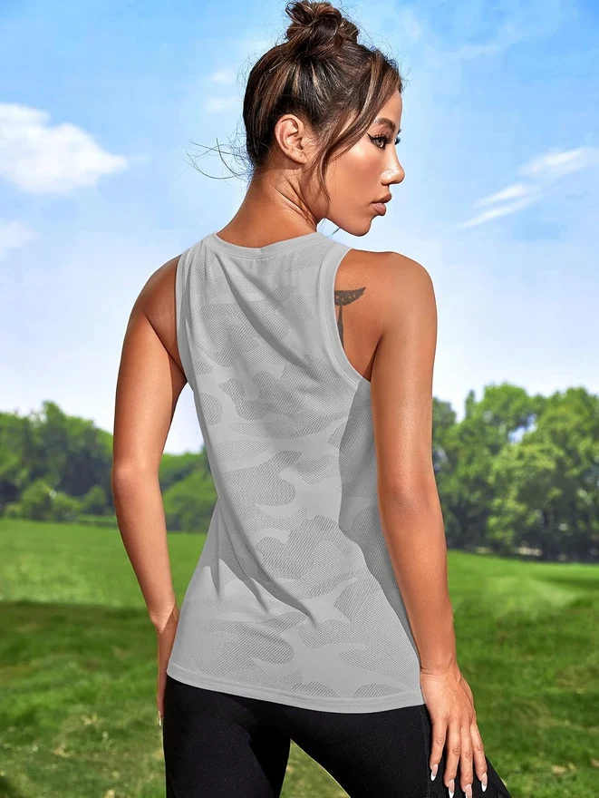 Camo Print Sleeveless Workout Running Tank Tops Yoga Shirt by OYOANGLE, photograph 2 of 4