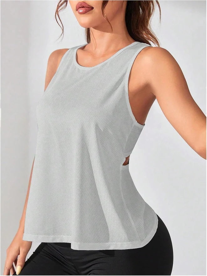 Open Back Workout Tops for Women Backless Athletic Tank Tops by OYOANGLE, photograph 2 of 3