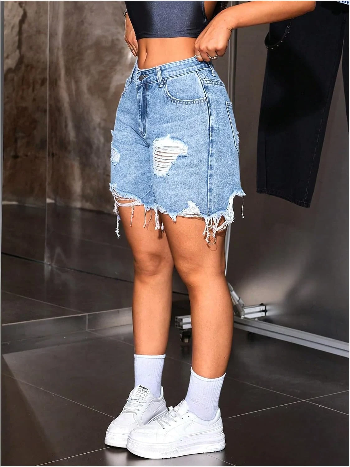 Low Rise Frayed Raw Hem Straight Leg Jean Denim Shorts by OYOANGLE, photograph 1 of 3