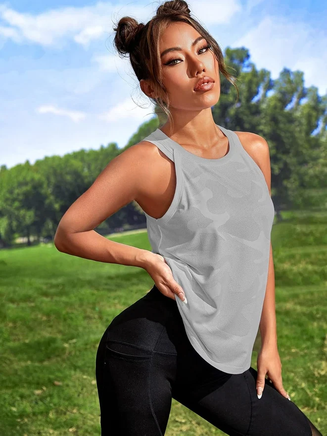 Camo Print Sleeveless Workout Running Tank Tops Yoga Shirt by OYOANGLE, photograph 4 of 4